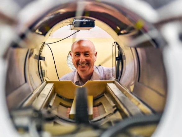 فالج کے مریضوں کے معائنے کے لیے سائنسدانوں نے نئی ڈیوائس تیارکر لی