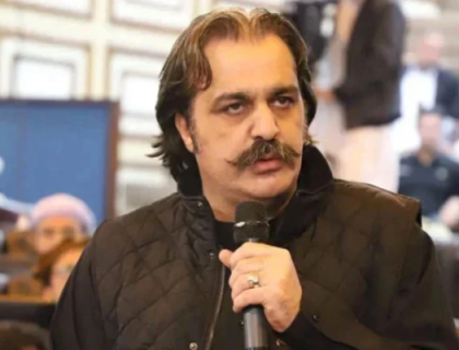 علی امین گنڈا پور کو پاکستان تحریک انصاف کے پی کی صدارت سے ہٹا دیا گیا