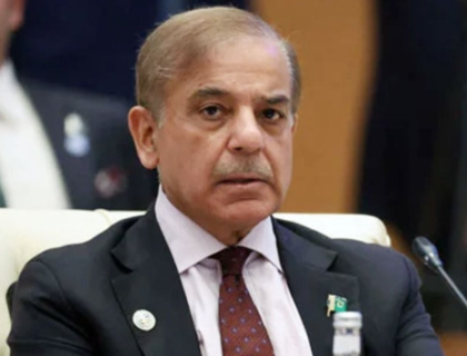 وزیراعظم شہباز شریف نے کہا ہےکہ موسمیاتی تبدیلی کے پاکستان پر اثرات کے لیے ترقی یافتہ ممالک وعدے پورے کریں