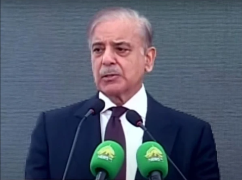خواتین کو مرکزی دھارے میں لاکر ہی پاکستان کو عظیم ملک بنا سکتے ہیں، وزیراعظم شہباز شریف