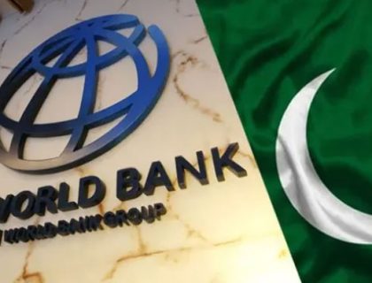عالمی بینک نے پاکستان کیلئے 10 کروڑ 20 لاکھ ڈالرز قرض کی منظوری دیدی
