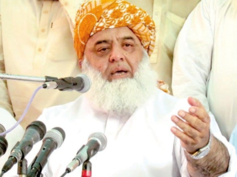 علما کیخلاف بندوق اٹھانا جہاد نہیں دہشتگردی ہے، مولانا فضل الرحمن