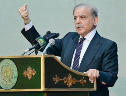 بھارت کو میدان جنگ اور سفارتی محاذ دونوں پر شکست کا سامنا ہے، وزیراعظم