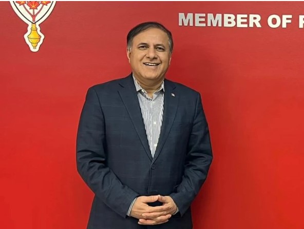 تاریخ رقم، شفقت علی کینیڈا کے پہلے پاکستانی نژاد وفاقی وزیر بن گئے