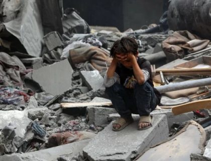 غزہ میں غذائی بحران شدید، 3 لاکھ بچے موت کے دہانے پر پہنچ گئے