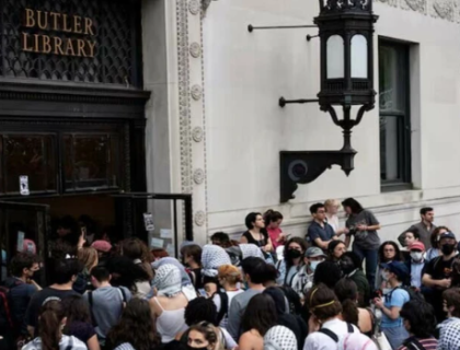 نیویارک کی کولمبیا یونیورسٹی نے فلسطین کے حق میں احتجاج کرنے والے 65 طلبا کو نکال دیا