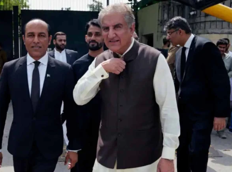 چیئرمین پی ٹی آئی کی شاہ محمود قریشی سے ملاقات