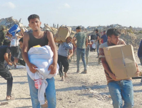 ہزاروں فلسطینیوں کا امدادی مراکز پر دھاوا