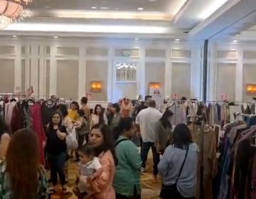 زی این فیشنز(ZN FASHIONS)کی جانب سےعید الالضحیٰ ایگزبیشن منعقد کیا گیا جس میں خواتین کی بڑی تعداد نے عید کی مناسبت سےجدید ملبوسات اور جیولری کی خریداری میں دلچسپی کا اظہار کیا (تصویری جھلکیاں)