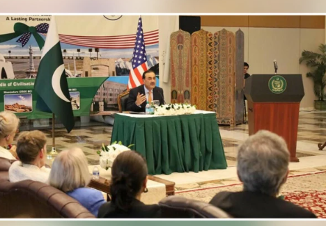 فیلڈ مارشل عاصم منیر کا عالمی تھنک ٹینکس اور میڈیا سے مکالمہ