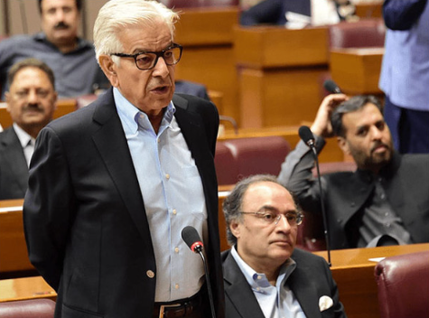 مسلم دنیا متحد نہ ہوئی تو سب کی باری آئے گی، وزیرِ دفاع