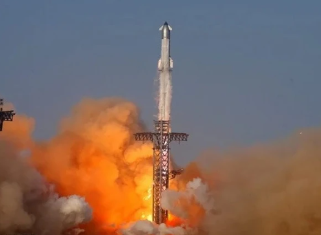 امریکی فضائیہ نے اسپیس ایکس کا راکٹ پراجیکٹ معطل کردیا