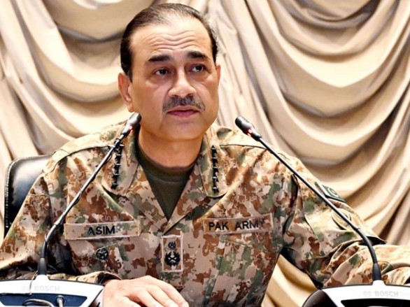 بھارت کی کسی بھی مہم جوئی کا منہ توڑ اور سوچ سے بڑھ کر جواب دیا جائے گا، فیلڈ مارشل