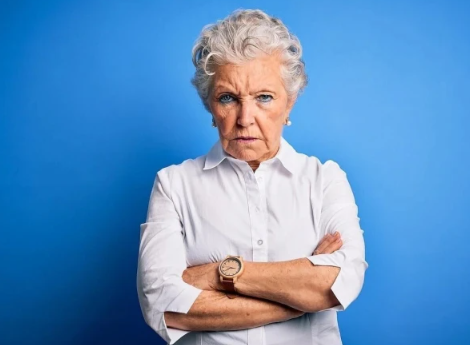 خواتین میں عمر کے ساتھ ساتھ غصے کو قابو کرنے کی صلاحیت بہتر ہوجاتی ہے