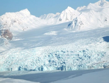 پگھلتے گلیشیئر آتش فشاؤں کو پہلے سے زیادہ تباہ کن بنا سکتے ہیں