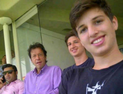 عمران خان کے بیٹوں نے پاکستان کے ویزے کی درخواست دے دی