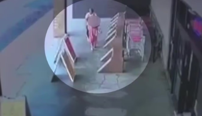 ہیوسٹن میں اسکارف پہنی پاکستانی خاتون پر وحشیانہ حملہ، ناک کی ہڈی ٹوٹ گئی