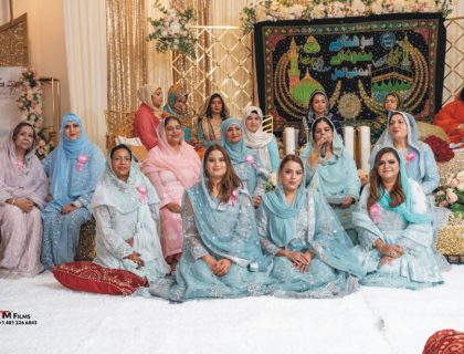 حسب روایت بنت حوا کے زیر اہتمام عید میلاد النبیؐ کی پر نور محفل منعقد کی گئی جس میں 6سو سے زائد خواتین نے شرکت کی (تصویر ی جھلکیاں)