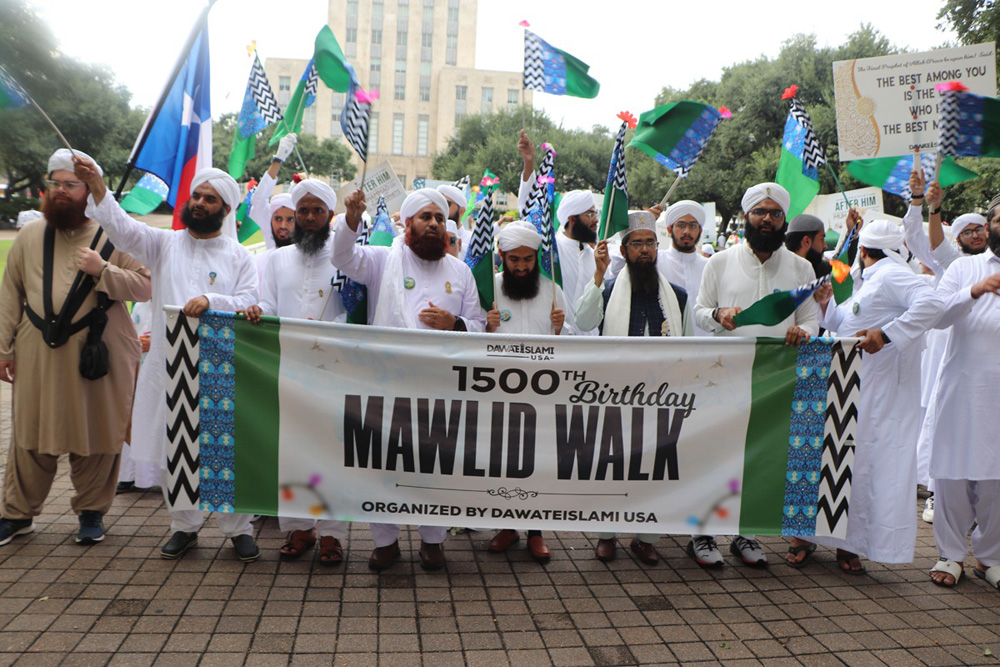 دعوت اسلامی یو ایس اے کی جانب سے عید میلاد النبیؐ کے سلسلے میں نکالے گئے جلوس کی تصویری جھلکیاں