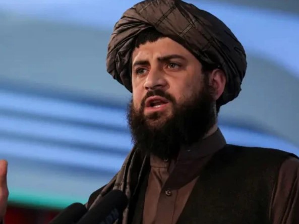 بگرام ایئربیس کیلئے اگلے 20 برس جنگ لڑنے کو تیار ہیں، افغان حکومت کا ٹرمپ کی دھمکیوں پر جواب