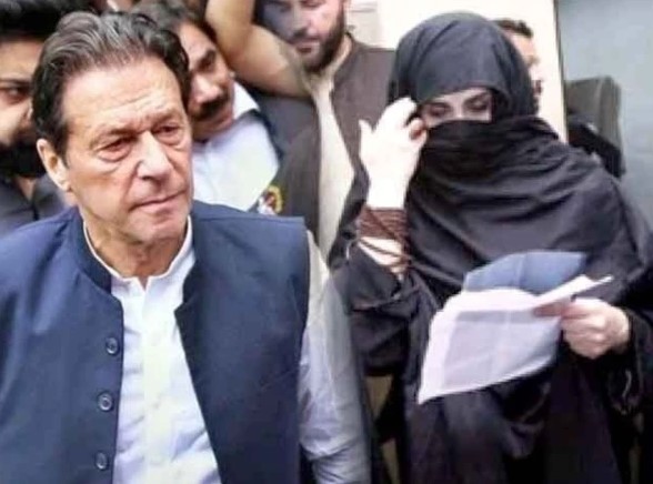 توشہ خانہ ٹو کیس؛ عمران خان، بشریٰ بی بی کی بریت کی درخواستیں سماعت کیلیے مقرر