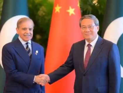 وزیراعظم شہباز شریف کی چینی ہم منصب سے ملاقات، معاہدوں اور یادداشتوں پر دستخط