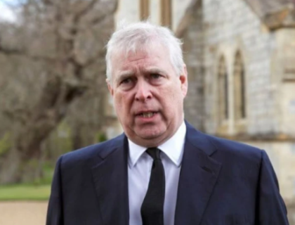 بادشاہ چارلس نے شہزادہ اینڈریو کے شاہی عہدے اور رہائش گاہ واپس لے لی