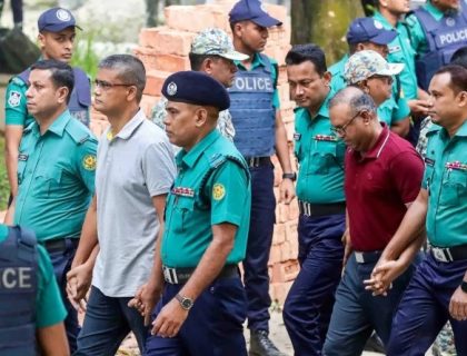 بنگلادیش میں پہلی بار فوجی افسران کو قید کی سزا سنا دی گئی