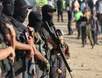 حماس نے 7 اسرائیلی یرغمالی ریڈ کراس کے حوالے کر دیے، دو سالہ جنگ بندی معاہدے پر عملدرآمد شروع