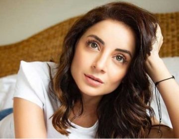 خواتین کی سگریٹ نوشی کو آزادی سے جوڑنا غلط ہے، ثروت گیلانی