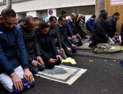 فرانس اور جرمنی کی مساجد میں خنزیر کے سر پھینکنے کے الزام میں 11 افراد گرفتار