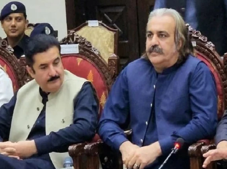 وزیراعلیٰ خیبر پختونخوا کا استعفیٰ باقاعدہ طور پر گورنر ہاؤس کو موصول