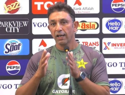 ٹیسٹ کرکٹ کا کم ہونا قومی ٹیم کی شکست کا باعث ہے، اظہر محمود