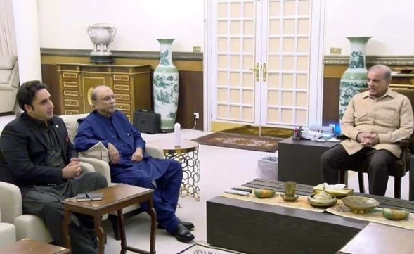 وزیراعظم نے 27 ویں آئینی ترمیم کی منظوری کیلیے حمایت مانگی، بلاول بھٹو نے تفصیلات جاری کردیں