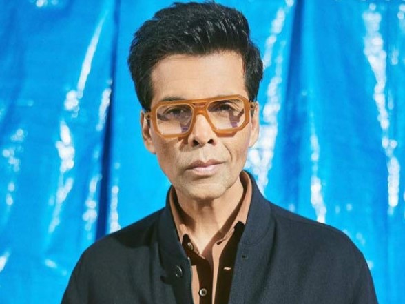 کرن جوہر کا اپنی لڑکیوں جیسی چال ڈھال سے متعلق دلچسپ انکشاف