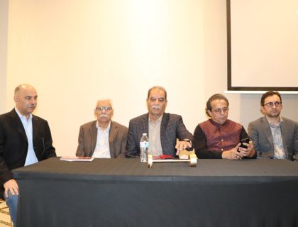 ہیوسٹن :خواب گر اور ریاض سخن کے تعاون سے فرح اقبال اور ڈاکٹر آصف قدیر نےمحمود احمد خان کے اعزاز میں شاندار مشاعرہ ترتیب دیا،ہیوسٹن کی فضا ادب اور شاعری کی خوشبو سے مہکتی رہی ،شہر قائد مشاعرہ کراچی کے منتظم اعلیٰ محمود احمد خان کی ہیوسٹن آمد ،شاعری کے شائقین کی بڑی تعداد میں شرکت(تصویری جھلکیاں)