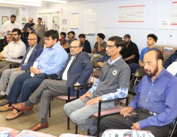 ہیوسٹن:ایچ ایچ آرڈی(HHRD)کےویئرہائوس میں تقریب،پاکستان فلڈ ریلیف کا پہلا اِن کائنڈ کنٹینر روانہ،تقریب کی میزبانی HHRD نے کی ،انتظامات کی نگرانی الیاس چوہدری، موعز خان اور ڈیزاسٹر ریلیف کوآرڈینیٹر سعید شیخ نے انجام دی،آفتاب احمد چوہدری کی خصوصی شرکت ، ڈاکٹر یعقوب شیخ، عاظم اختر، PAGH کے صدر سراج نرسی، PJ سواتی، رحمان پٹیل اور دیگر کمیونٹی لیڈرز سمیت شہر کی ممتاز شخصیات بھی اس موقع پر موجود تھیں،ہیوسٹن کی پاکستانی کمیونٹی نے پاکستان کیلئے 10 لاکھ ڈالر کی امداد کا اعلان کیا تھا،روانہ کئے گئے کنٹینر میں جوتے، کمبل، ملبوسات، چادریں اور روزمرہ استعمال کی دیگر ضروری اشیاء شامل ہیں(تصویری جھلکیاں)