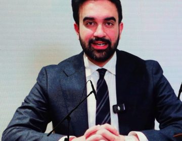 اپنا ٹیکساس چیپٹر کا شاندار گالا اور شاپنگ بازار، امریکی پاکستانی کمیونٹی کی بڑی شرکت،6 سو سے زائد پاکستانی امریکی ڈاکٹرز سمیت امریکی منتخب نمائندوں اور عمائدین شہر کی شرکت ،پاکستان ،امریکہ کے معروف ڈیزائنرز اور وینڈرز کی مصنوعات اور برانڈ ڈاکٹرز کمیونٹی کی توجہ کا مرکز بن گئے ،اپنا ٹیکساس کی طرف سے قابل ستائش خدمات پر ممتاز بزنس مین سید جاوید انور کو لائف ٹائم اچیومینٹ ایوارڈ دیا گیا ،نیویارک کے نو منتخب مسلمان مئیر ظہران ممدانی کا ویڈیو پیغام بھی اسکرین پر دکھایا گیا (تصویری جھلکیاں)