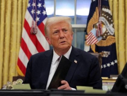 امریکا دنیا کا پرکشش ترین ملک بن گیا، صدر ٹرمپ کا ٹرمپ گولڈ کارڈ کے اجرا کا اعلان