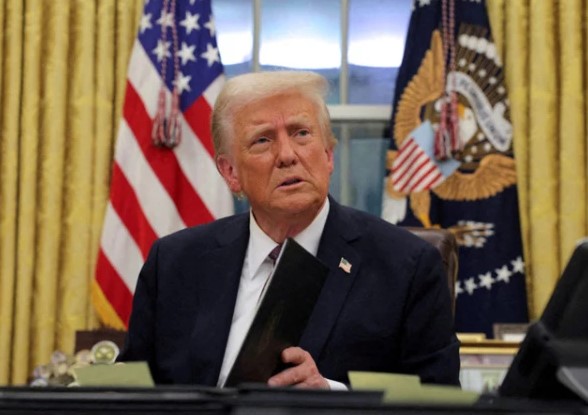 امریکا دنیا کا پرکشش ترین ملک بن گیا، صدر ٹرمپ کا ٹرمپ گولڈ کارڈ کے اجرا کا اعلان