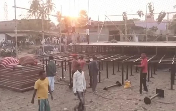 بھارت میں مسلمانوں کیلئے زمین تنگ! بابری مسجد کی تعمیر پر بی جے پی رہنماؤں کی کھلی دھمکیاں