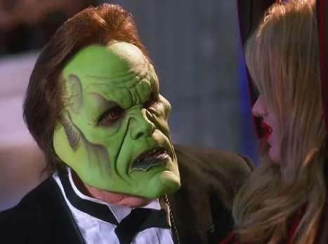 فلم دی ماسک کے مشہور ولن گھر میں مردہ پائے گئے