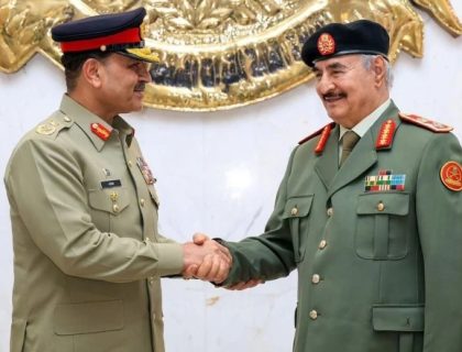 فیلڈ مارشل سید عاصم منیر کی لیبیائی مسلح افواج کے سربراہ سے ملاقات