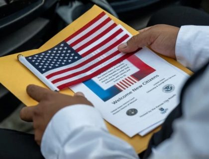 ٹرمپ انتظامیہ نے 19 ممالک کے تارکین وطن کی امیگریشن درخواستیں روک دیں