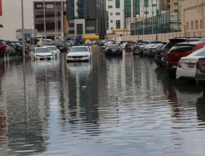 یو اے ای میں قیامت خیز بارشیں، پروازیں منسوخ