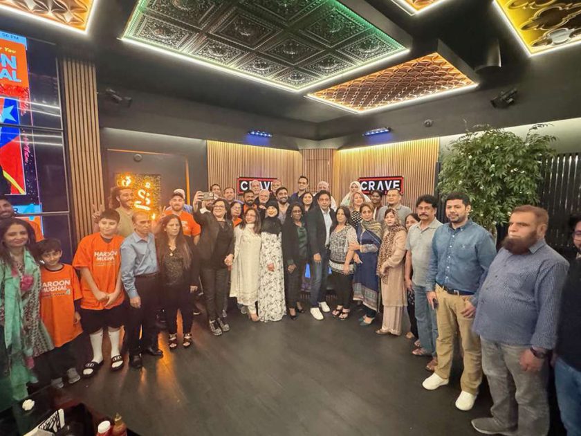 ہارون مغل کی پرائمری مہم کا آغاز، پاکستانی کمیونٹی کی حمایت پر زور۔فورڈ بینڈ کاؤنٹی،پاکستانی کمیونٹی کی حمایت کیساتھ ہارون مغل کا کمشنر کیلئے نامزدگی کا سفر شروع،متعدد پاکستانی نژاد امریکی امیدواروں نے بھی اپنی انتخابی مہم کاآغازکردیا،کمشنر پریسینٹ 4 کیلئے ڈیموکریٹک پارٹی کے پرائمری الیکشن میں مضبوط امیدوار ہارون مغل نے کریو کیفے(CRAVE CAFE) میں kick off پارٹی کا شاندار انعقاد کیا (تصویری جھلکیاں)