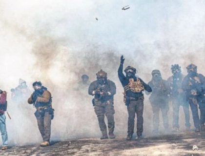 امریکا میں امیگریشن پولیس کی فائرنگ سے نرس ہلاک، ملک بھر میں ہنگامے