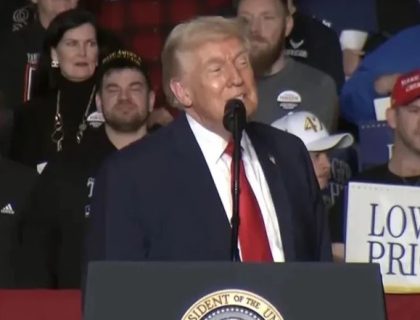 امریکی بحری بیڑے کی آمد کے بعد ایران سے معاہدے کی امید ہے، ٹرمپ