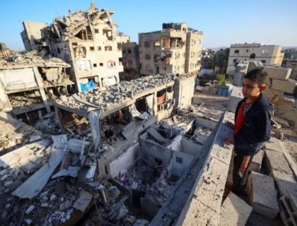 غزہ میں انسانی بحران مزید سنگین، اسرائیل نے 37 امدادی این جی اوز پر پابندی لگا دی