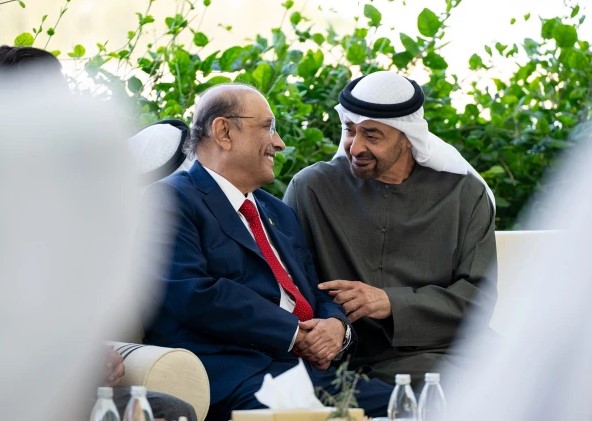 پاکستان اور متحدہ عرب امارات کا امن، استحکام اور پائیدار ترقی کے فروغ کے عزم کا اعادہ